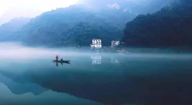 俯下身子狠抓落实  做好做足文旅服务